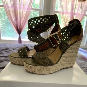 Steve Madden wedges